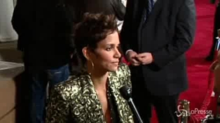 Incidente sul set per Halle Berry