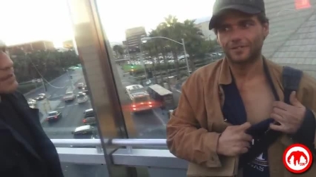 Cuore fuori dal petto. Uomo senza cassa toracica?