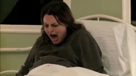 La donna ingravidata da satana (Candid Camera)