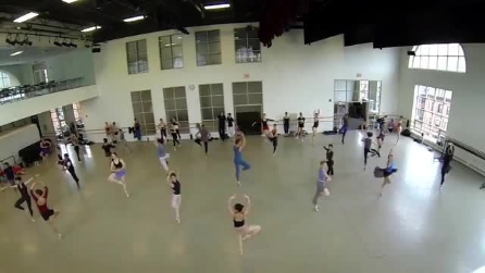 Le prove del famoso corpo di ballo di Boston in un fantastico Time-Lapse
