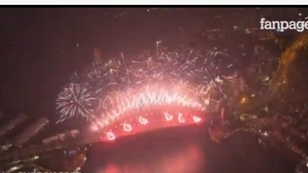 Australia: Sydney celebra l'arrivo del 2014 con spettacolari fuochi d'artificio