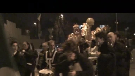 anteprima carnevale di Brembate sopra del 22 2 2014 finale sfilata