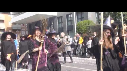 carnevale di mezza quaresima di bergamo del 30 3 2014 9° VIDEO