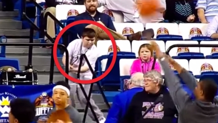 Dagli altoparlanti risuonano le note di "Happy" e l'attenzione di tutti si riversa su questo ragazzo