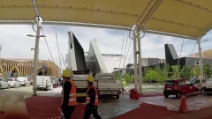 Nel cantiere EXPO con telecamera nascosta. Gli operai: "È un cesso, faremo una figuraccia"