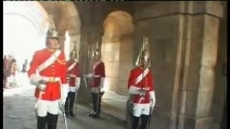 Horse Guards Parade - Cambio della Guardia (Dismounting Ceremony)