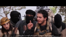 "Uccideteli, umiliateli, non lasciateli dormire": il video dell'ISIS dopo gli attentati di Parigi