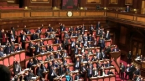 Unioni civili, tutti contro il M5S: "Ci avete tradito, vergognatevi"