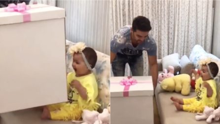 Papà torna a casa con un'enorme scatola: la sorpresa dolcissima per la sua principessa