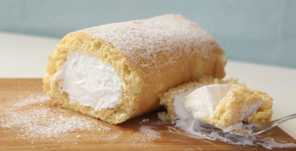 The Recipe To Prepare A Swiss Roll Using Just 3 Ingredients