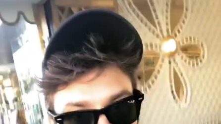 Fedez a Los Angeles: "Sono stato male, abbiamo chiamato la guardia medica"