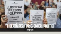 Il Governo spagnolo pronto a togliere autonomia alla Catalogna: "Così si va verso nuova dittatura"