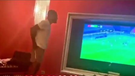Milan, la reazione di Kessie con la partita in tv