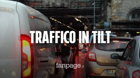 Napoli, inferno traffico con la chiusura della Galleria Vittoria: mezza città bloccata