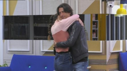 Grande Fratello VIP - Francesco e Dayane si stringono forte