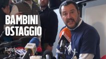 Matteo Salvini: "Bacio tutti i bambini del mondo ma liberiamo quelli ostaggio delle case famiglia"