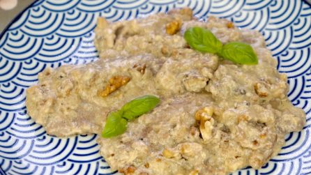 Scaloppine latte e noci: cremoso e saporito, il piatto che vi conquisterà!