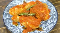 Pollo alla cacciatora: il secondo di carne gustoso e saporito pronto in pochi passi!