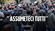 Concorso Ripam Campania, centinaia di borsisti in piazza: "Terza prova inutile, assumeteci subito"