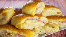 Panini soffici prosciutto e formaggio: perfetti per una cena che piacerà a tutti!