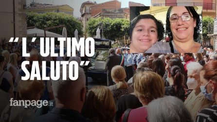 Funerali di Mariolina e Alessandra, l'ultimo saluto alla madre e figlia trovate impiccate