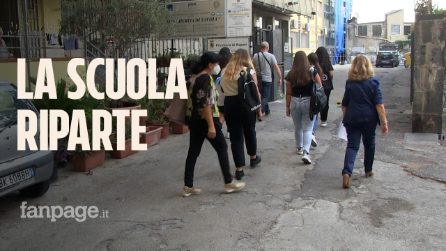 Riaprono le scuole in Campania: "Sempre in presenza, basta Dad. Ma controllo rigoroso su green pass"