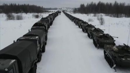 Kazakistan, la Russia invia i carri armati per sedare le proteste